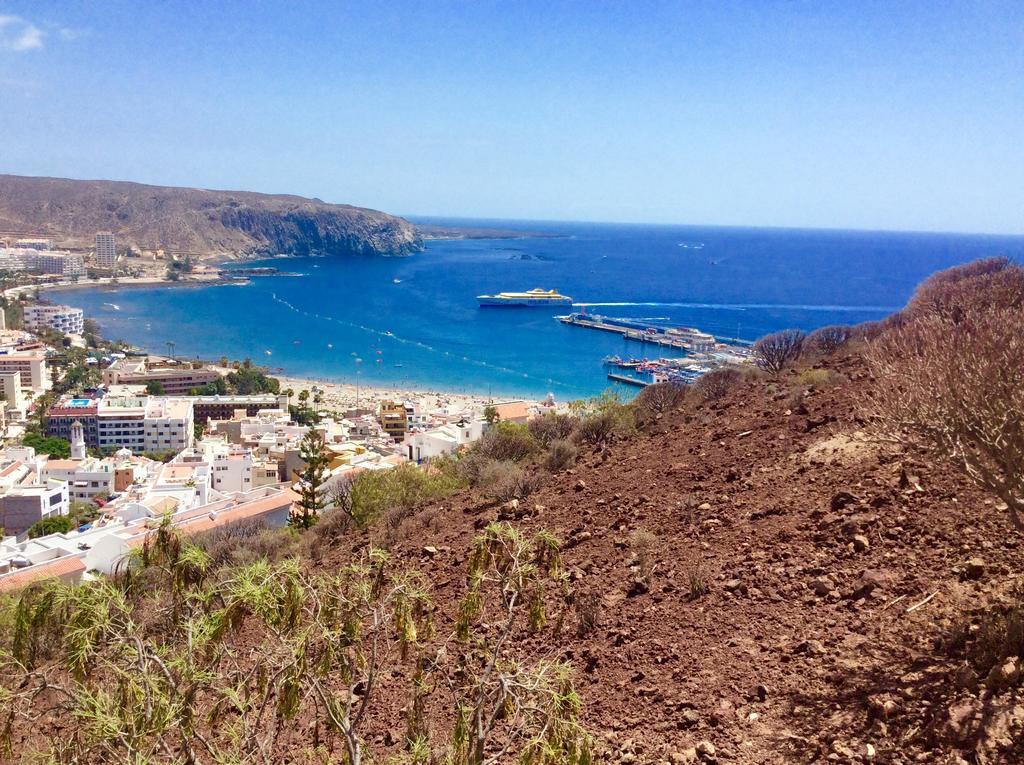 Apartment With Terrace In Playa De Las Americas Εξωτερικό φωτογραφία
