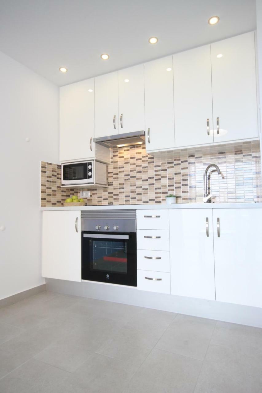Apartment With Terrace In Playa De Las Americas Εξωτερικό φωτογραφία